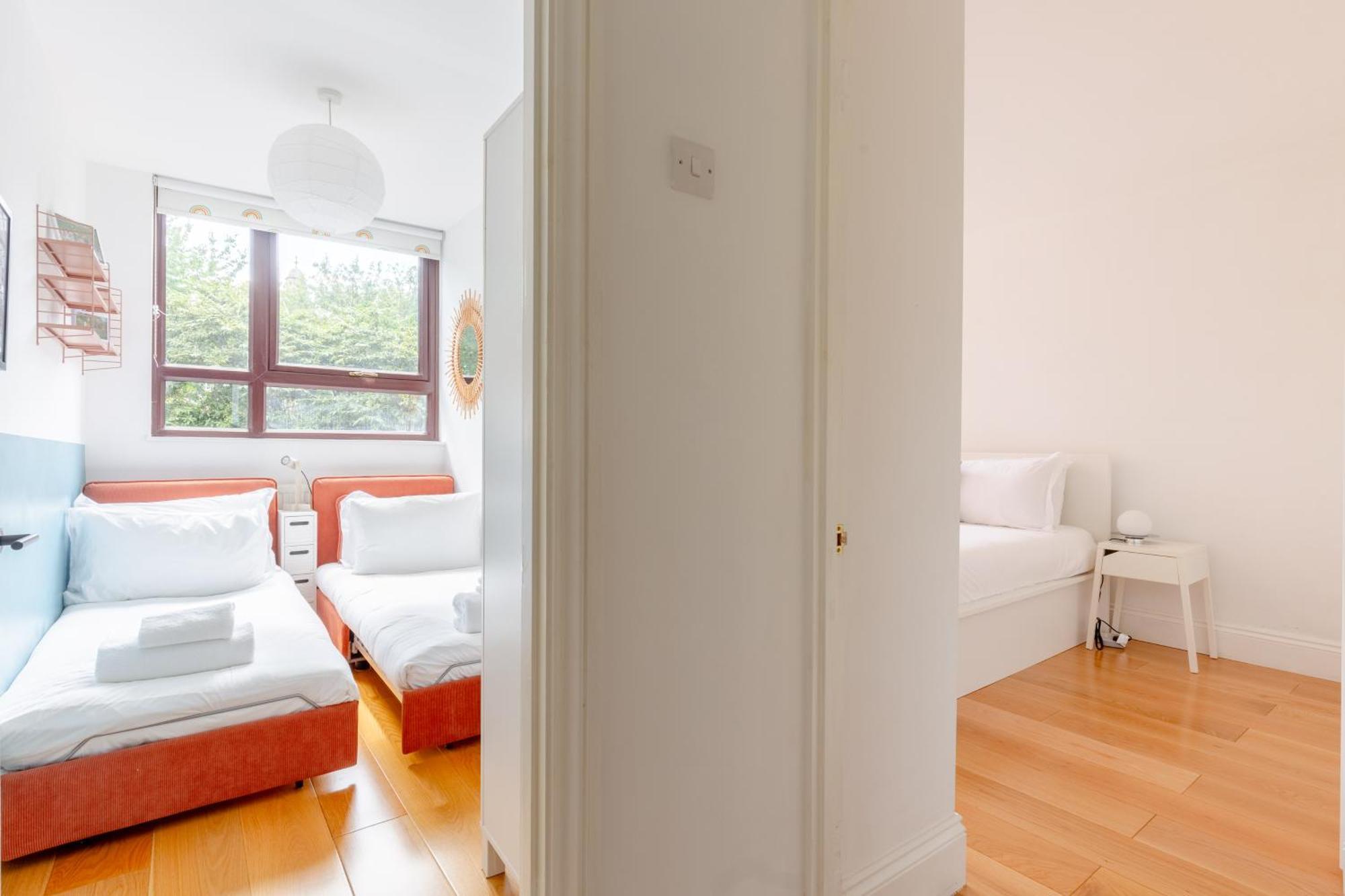 Unique 3bd Flat In Hoxton With Private Garden Apartment *