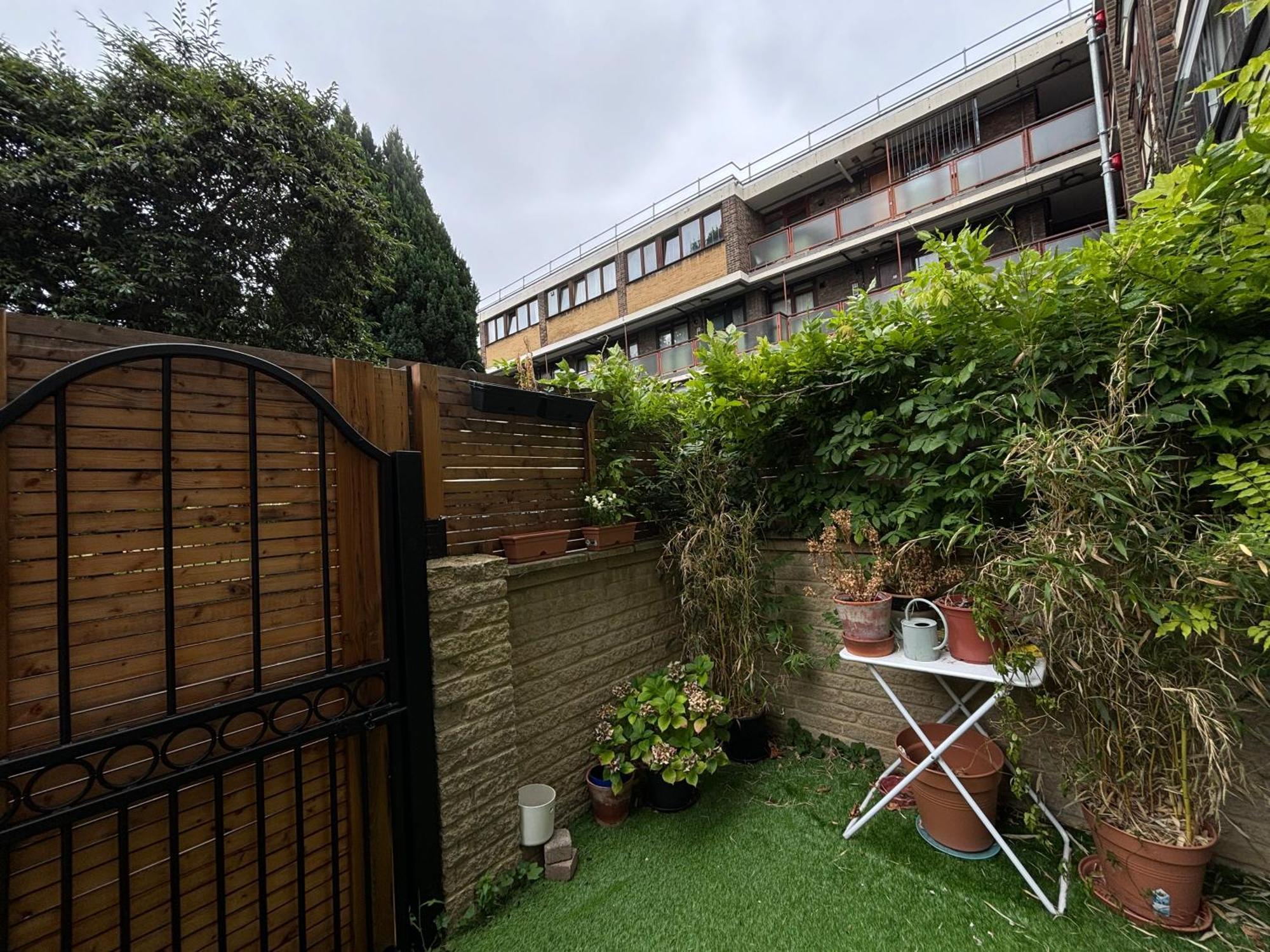 Unique 3bd Flat In Hoxton With Private Garden Apartment London