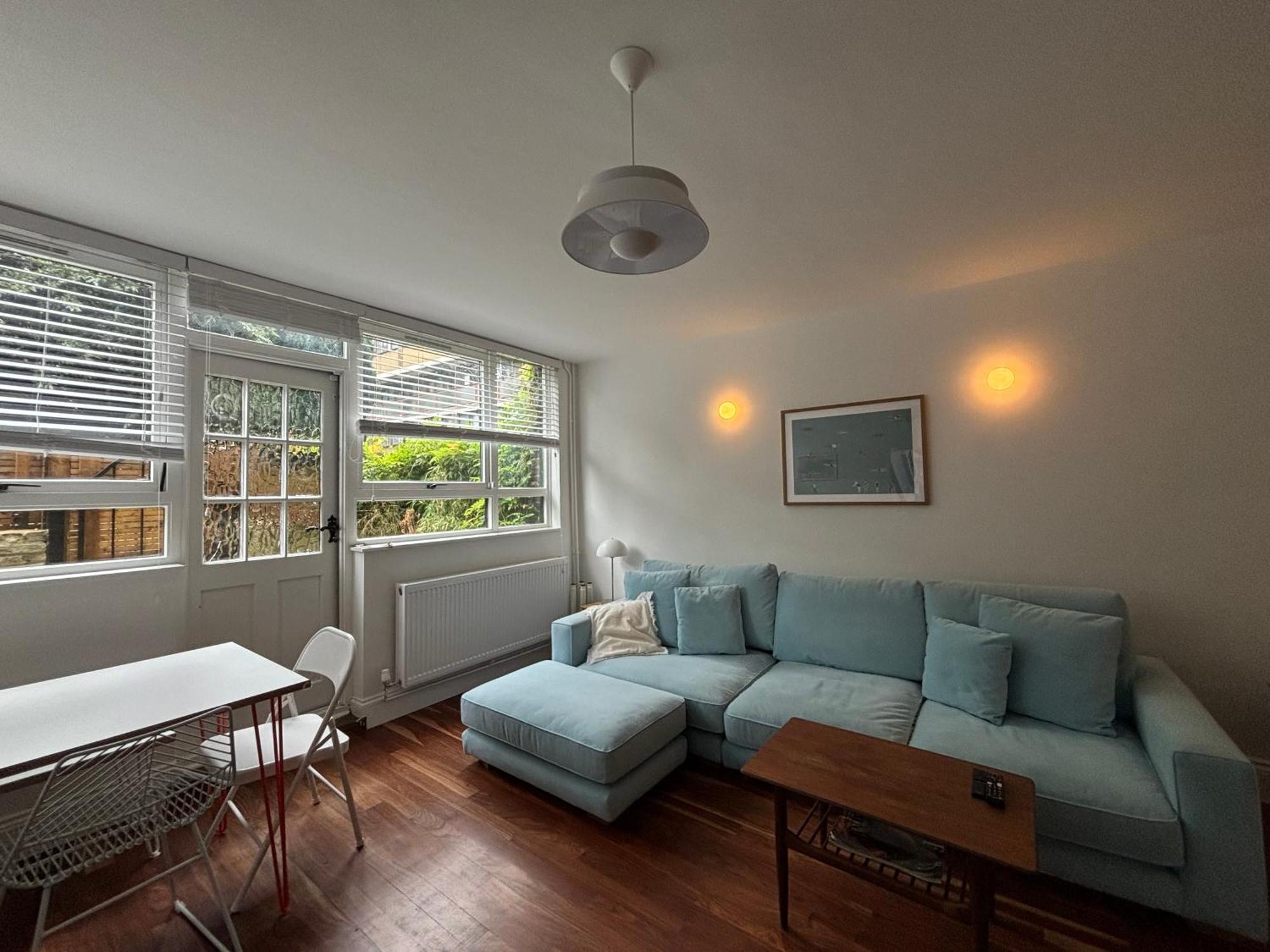 Unique 3bd Flat In Hoxton With Private Garden London