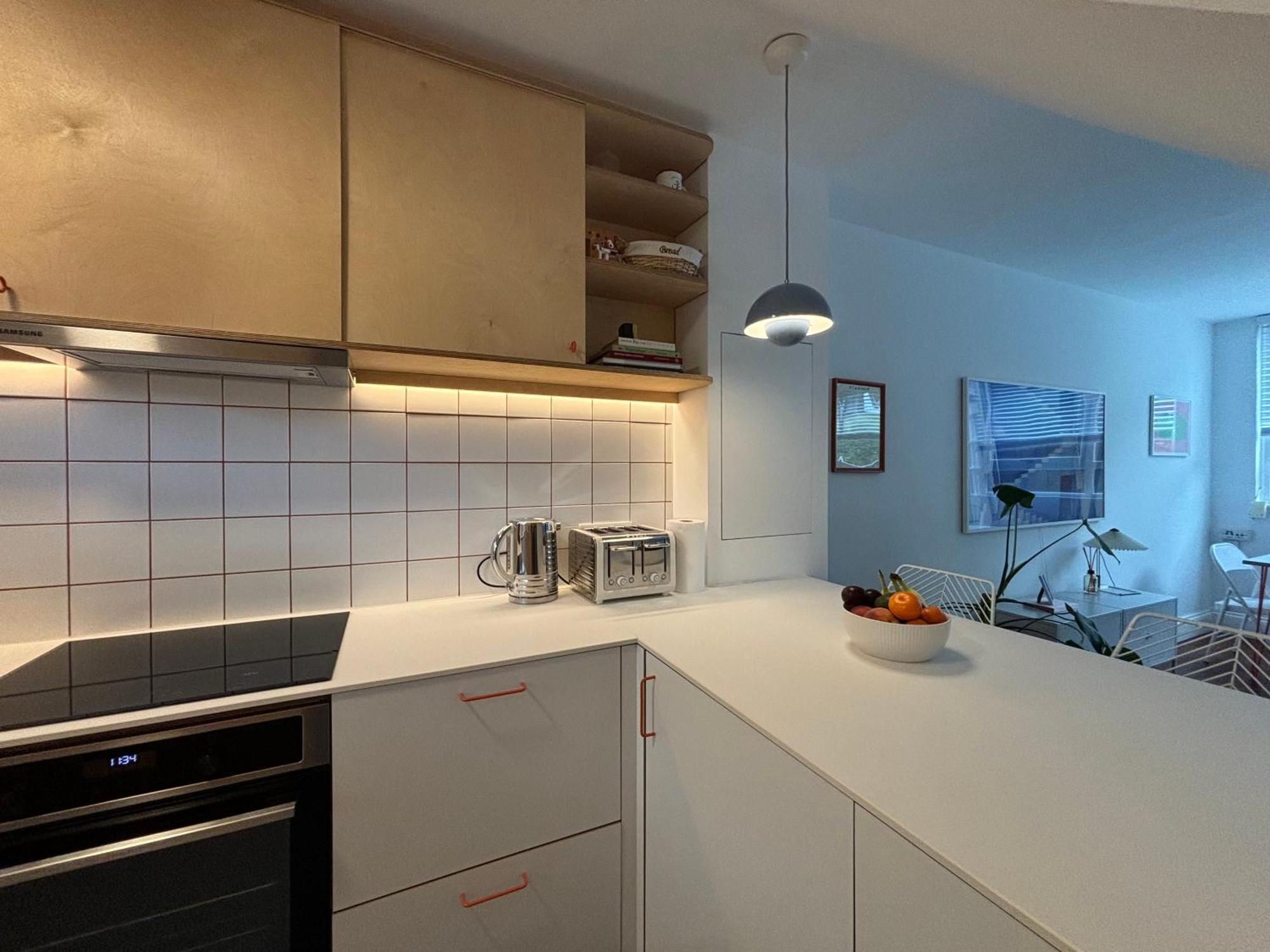 Unique 3bd Flat In Hoxton With Private Garden Apartment London